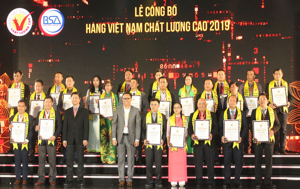 TAN LAP THANH PLASTIC - RECEIVED HVNCLC AWARD 2019